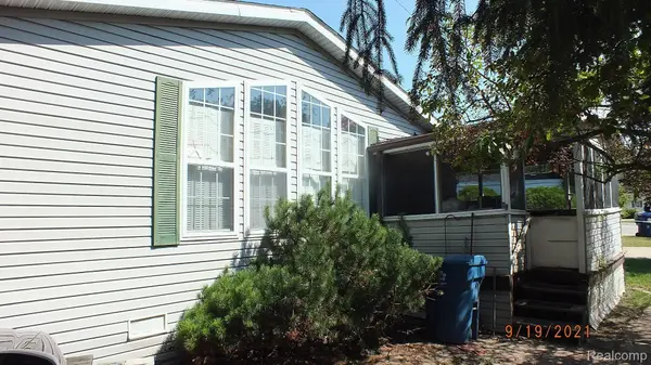 54 RIVERVIEW DR, Erie Township, MI 48133