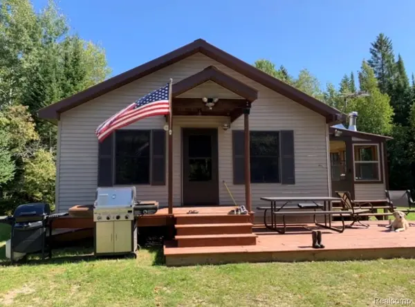 1647 W Edge RD, Mueller Township, MI 49836