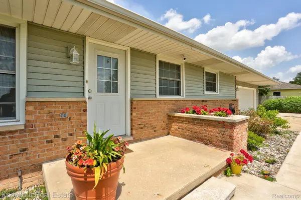 2015 Midland RD, Monitor Charter Township, MI 48706