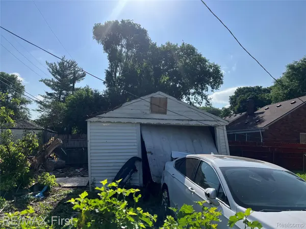 14101 E State Fair ST, Detroit, MI 48205