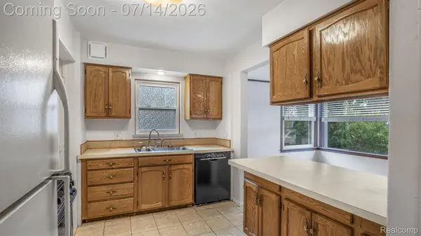 3536 CORNELL ST, Dearborn, MI 48124