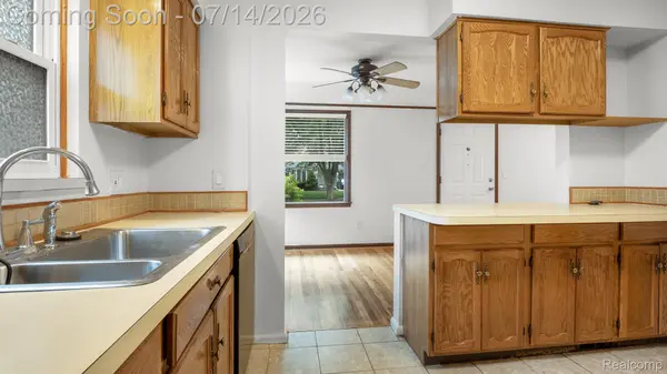 3536 CORNELL ST, Dearborn, MI 48124