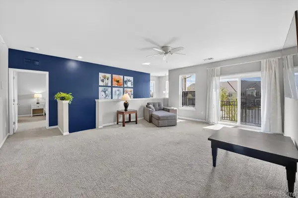 9789 Ridge Run ST, Hartland Township, MI 48855