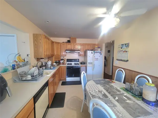 11348 Jonas AVE, Warren, MI 48089
