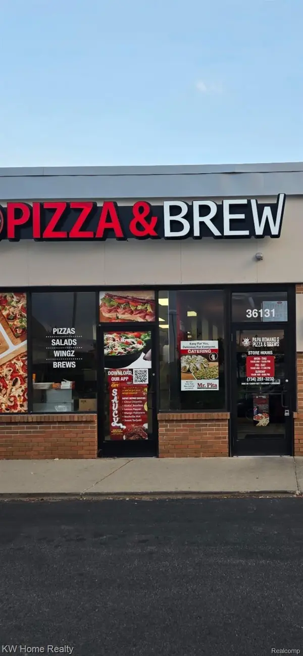 36131 Plymouth, Livonia, MI 48150