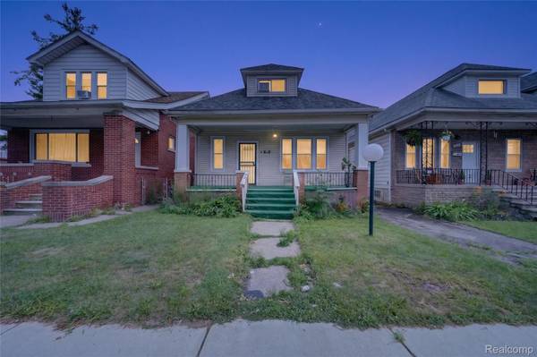 3844 Caniff ST, Hamtramck, MI 48212