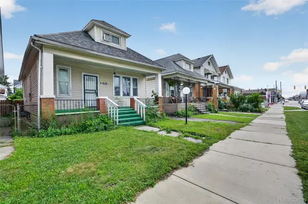 3844 Caniff ST, Hamtramck, MI 48212