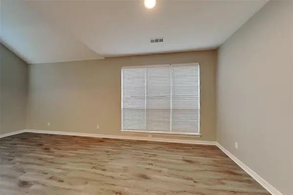 8205 Hartford Drive, Rowlett, TX 75089