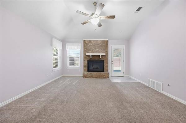 4217 Judith Way, Haltom City, TX 76137