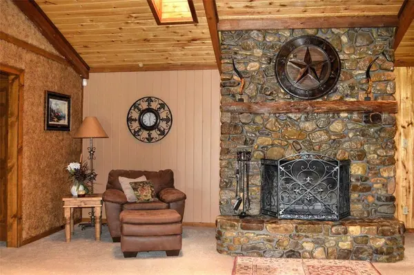 1765 Crabapple, Big Sandy, TX 75755