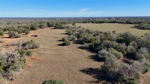 7180 County Road 283, Gonzales, TX 78632