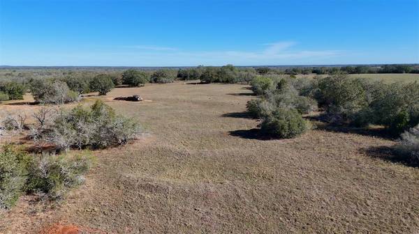 7180 County Road 283, Gonzales, TX 78632