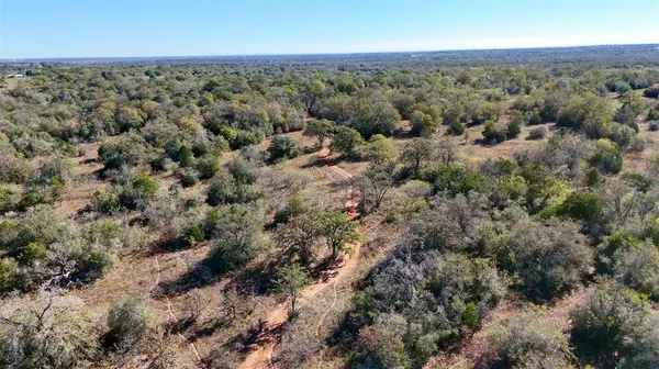 7180 County Road 283, Gonzales, TX 78632