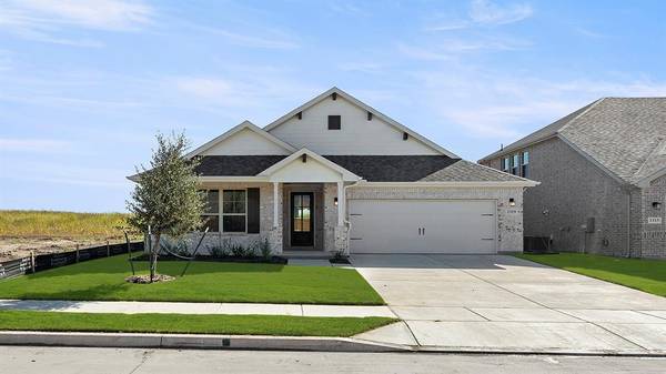 1302 Beaumont Lane, Red Oak, TX 75154
