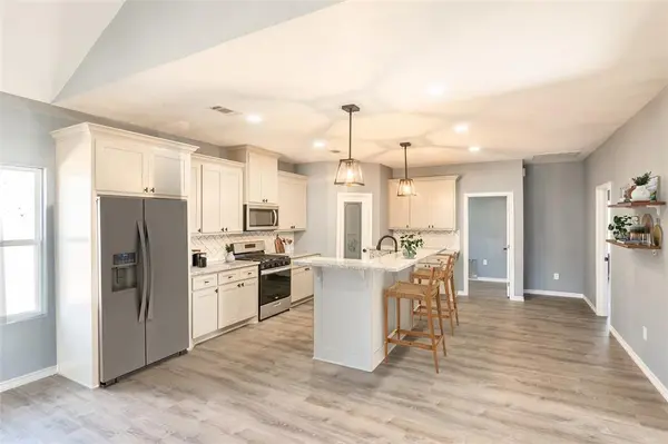 307 Bonham Street, Nocona, TX 76255