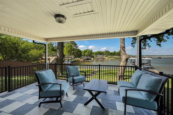 256 Whispering Oaks Trail, Payne Springs, TX 75156