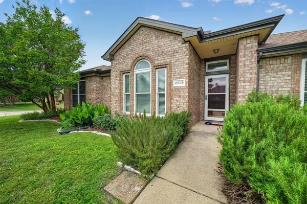 2505 Ash Creek, Mesquite, TX 75181