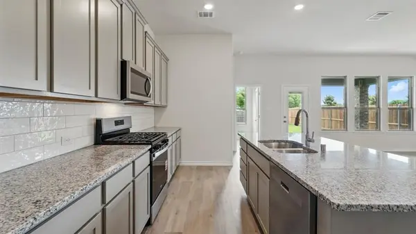 4192 Plateau Drive, Forney, TX 75126