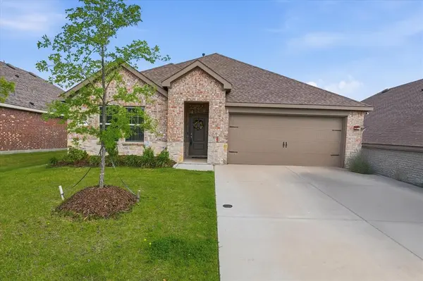 708 Cool Canyon Trail,  Princeton,  TX 75407