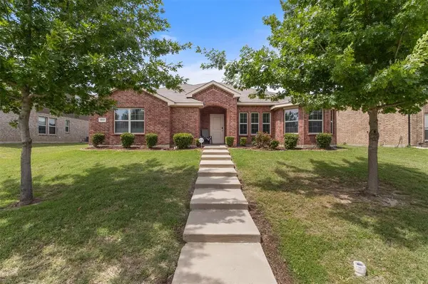 1517 Kentucky Avenue,  Lancaster,  TX 75134