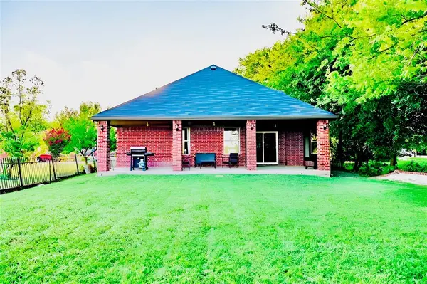 511 Lakeside Drive, Rockwall, TX 75032