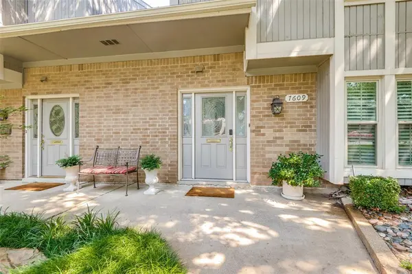 7609 Riverbrook Drive #11, Dallas, TX 75230