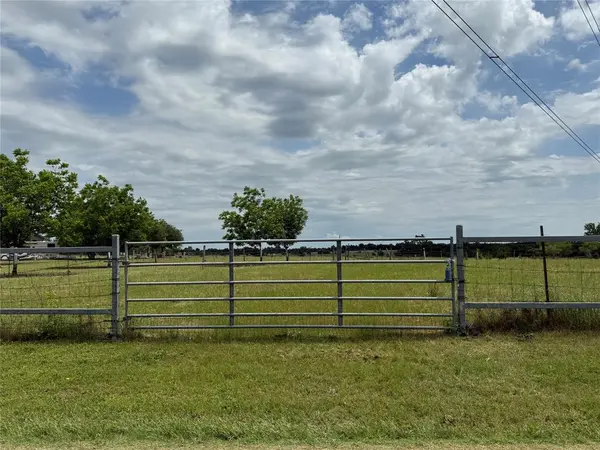 2648 Private Road 5101, Farmersville, TX 75442