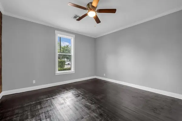 620 Washington Street, Mcgregor, TX 76657