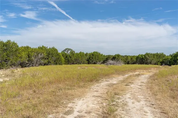 1934 Live Oak Cemetery Road, Killeen, TX 76542