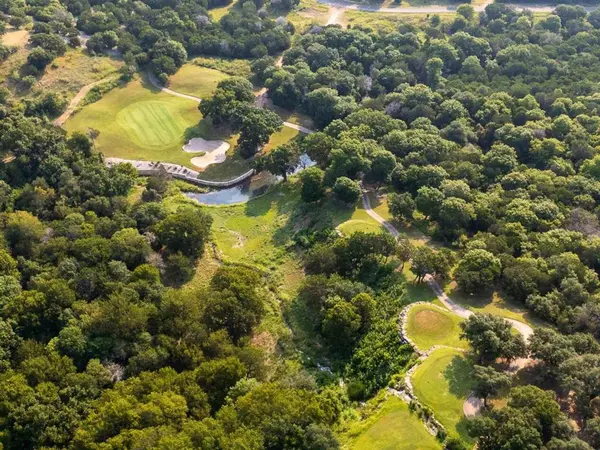 7273 Palm Hills Drive, Cleburne, TX 76033