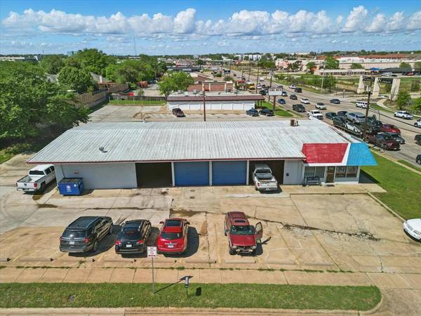 318 S Industrial Boulevard, Euless, TX 76040