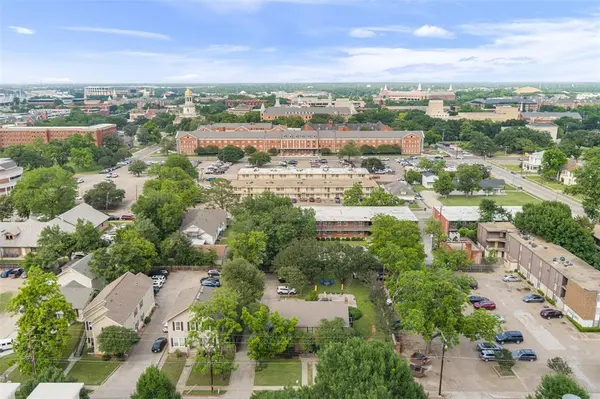 1500 S 10th Street, Waco, TX 76706