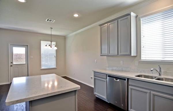 2305 Bernese Lane, Fort Worth, TX 76131