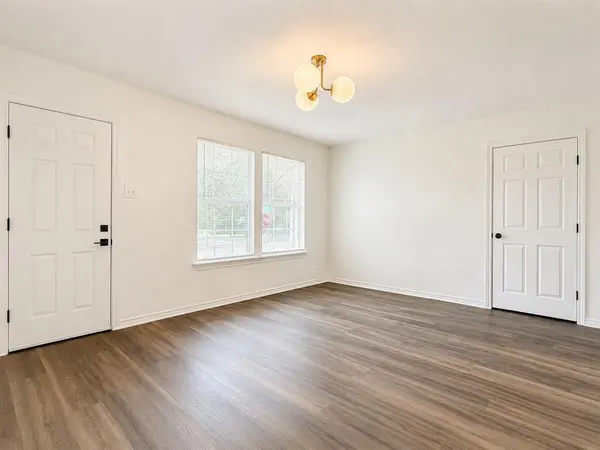 665 Freeman Drive, Garland, TX 75040