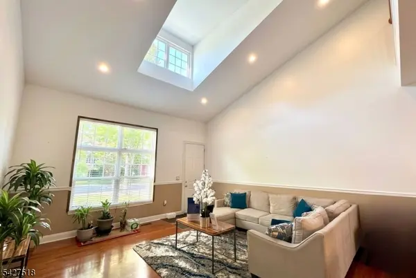6 William Martin Way, Flemington Boro, NJ 08822