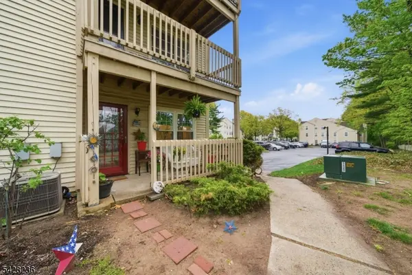 3 Juniper Ct #123,  Clifton City,  NJ 07014