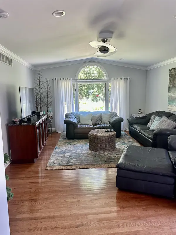 5448 Farrand RD, Vienna Twp, MI 48420