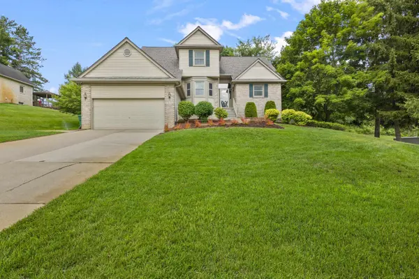 70351 Hillside CT, Bruce Twp, MI 48065