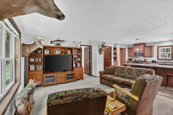 5590 N Jefferson RD, Mills Twp, MI 48642