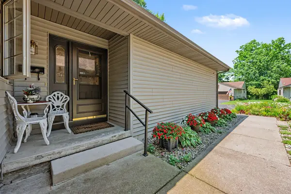 832 Highbanks DR #19, Allegan City, MI 49010