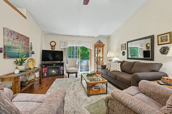 832 Highbanks DR #19, Allegan City, MI 49010