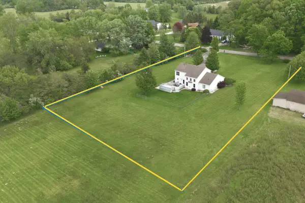 11226 Snow RD, Lake Charter Twp, MI 49106