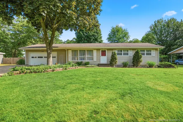 1935 Nielwood DR, Dalton Twp, MI 49445