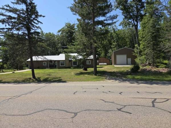 1799 W Sunset DR, Gerrish Twp, MI 48653