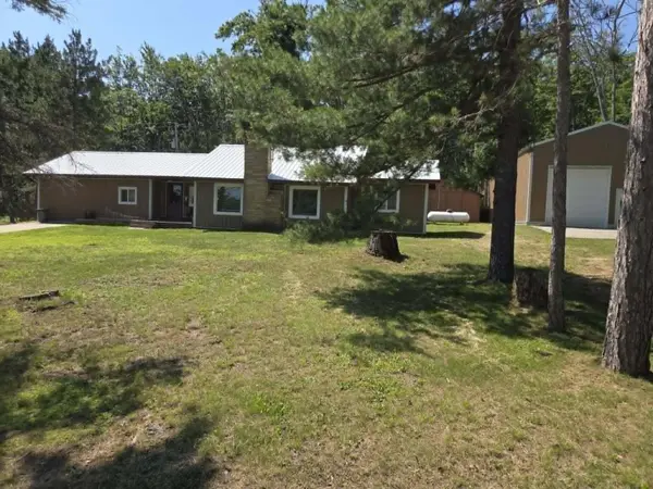 1799 W Sunset DR, Gerrish Twp, MI 48653