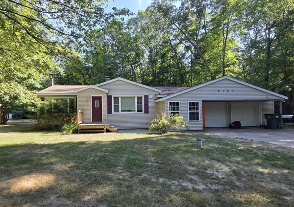 6141 Bell RD, Fruitland Twp, MI 49461