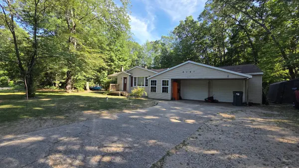 6141 Bell RD, Fruitland Twp, MI 49461