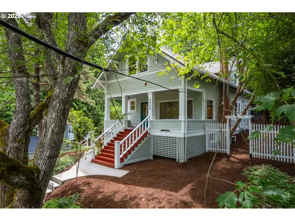 2824 SW ILLINOIS ST, Portland, OR 97239