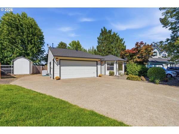 1715 SW SONGBIRD ST, Mc Minnville, OR 97128