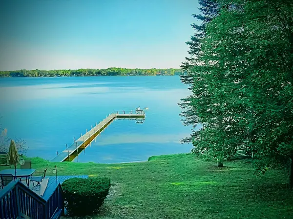 6466 Westshore DR, Oscoda Twp, MI 48750